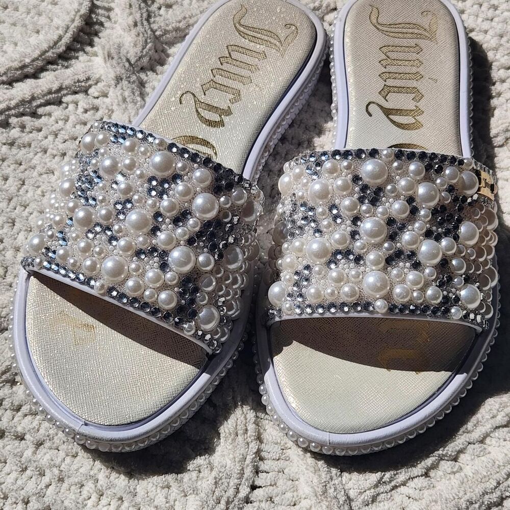 Juicy Couture white and silver pearl slides size 6 - Picture 1 of 7